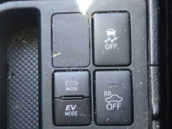 TOYOTA VITZ 2019 Image 7