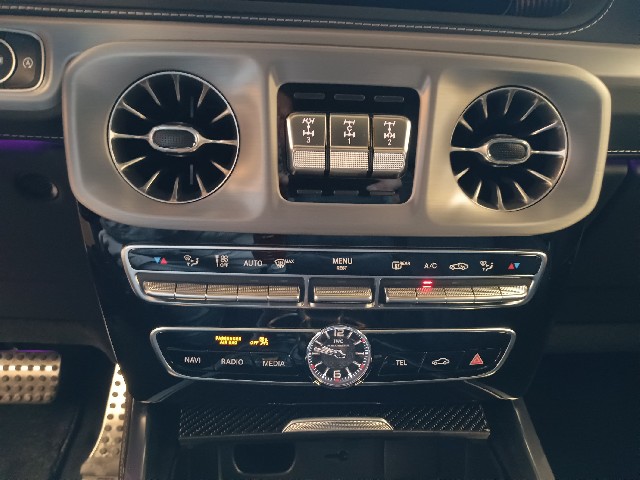 MERCEDES AMG G CLASS 2021 Image 66