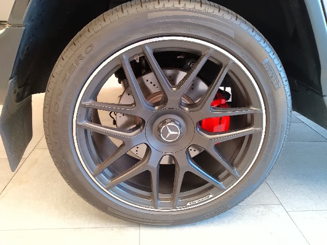 MERCEDES AMG G CLASS 2021 Image 78