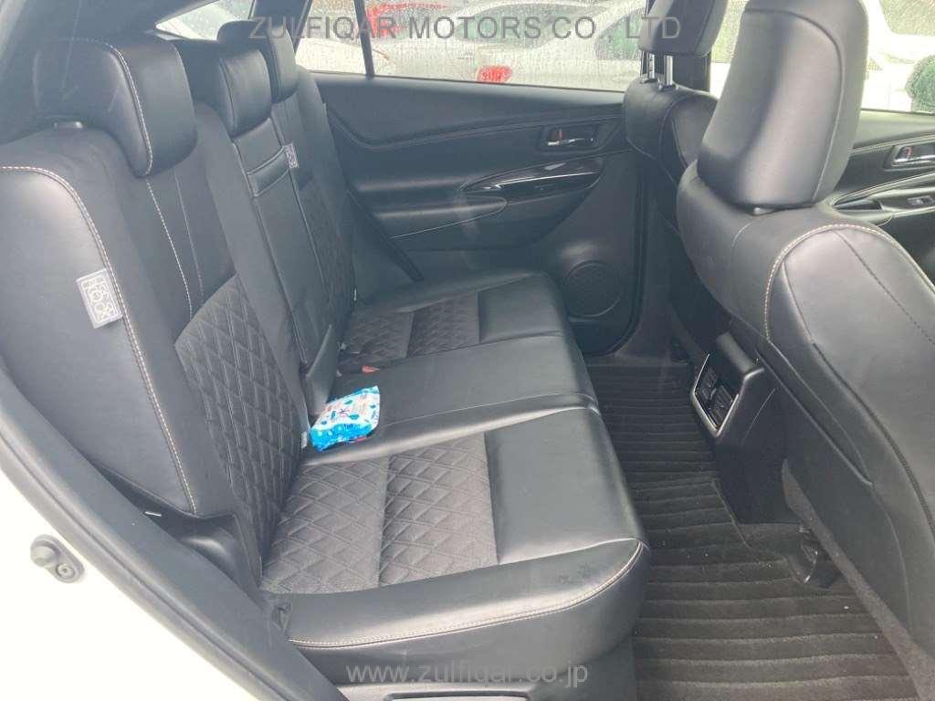 TOYOTA HARRIER 2019 Image 7
