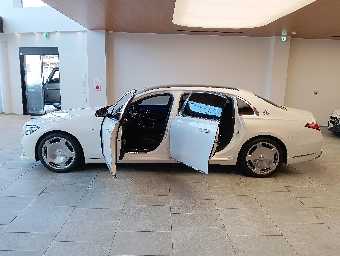 MERCEDES MAYBACH S CLASS 2022 Image 19