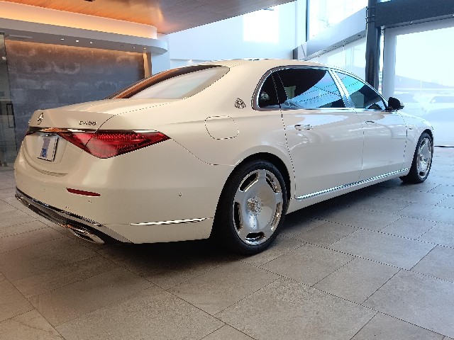 MERCEDES MAYBACH S CLASS 2022 Image 29
