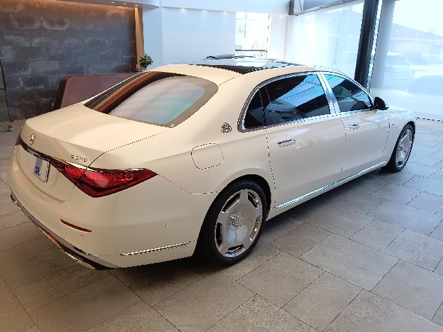 MERCEDES MAYBACH S CLASS 2022 Image 30