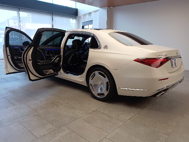 MERCEDES MAYBACH S CLASS 2022 Image 38