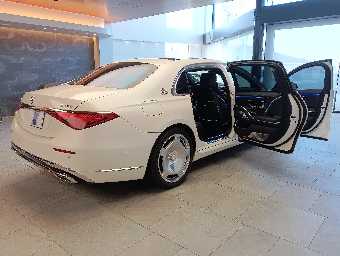 MERCEDES MAYBACH S CLASS 2022 Image 34
