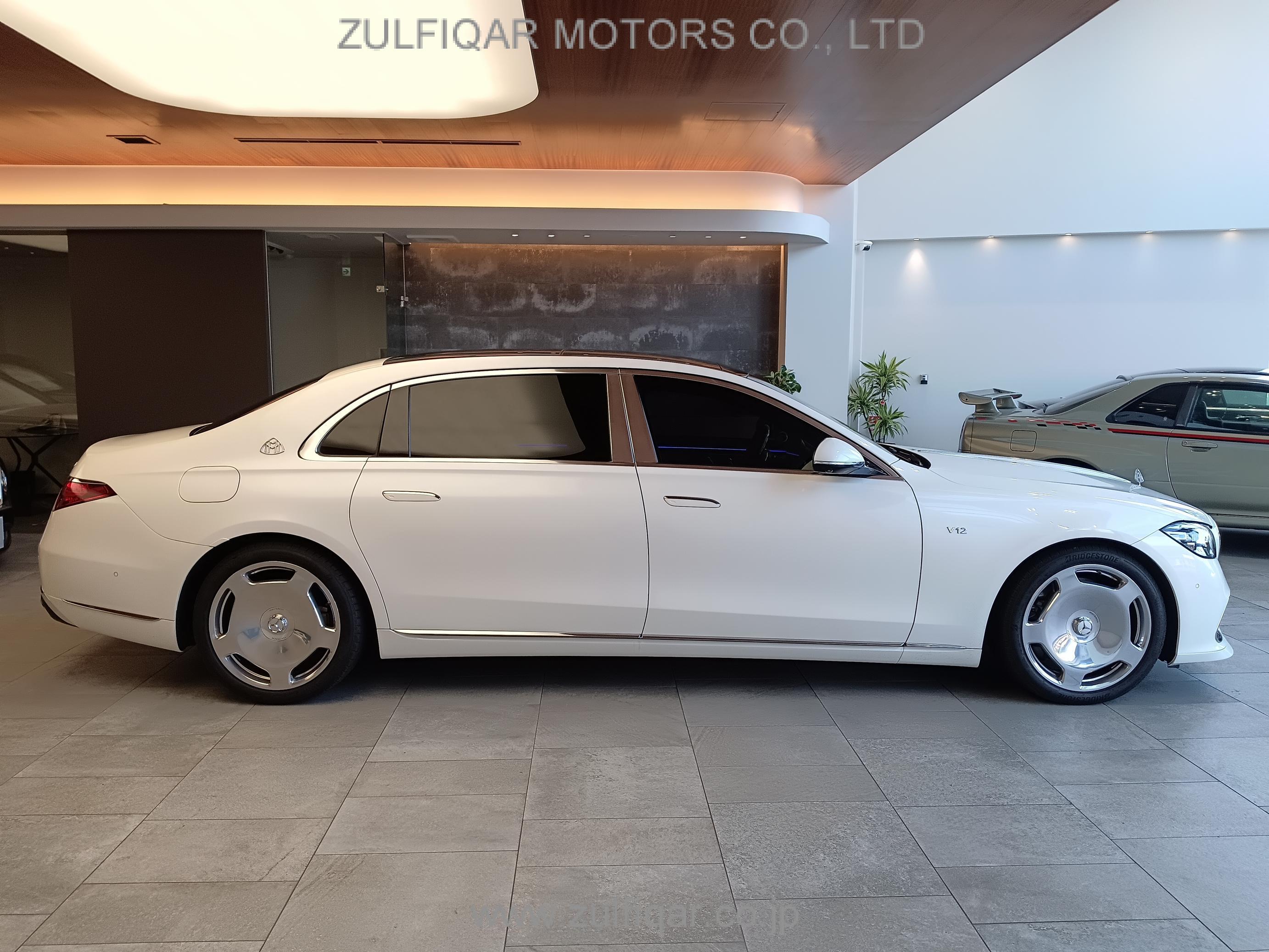 MERCEDES MAYBACH S CLASS 2022 Image 10