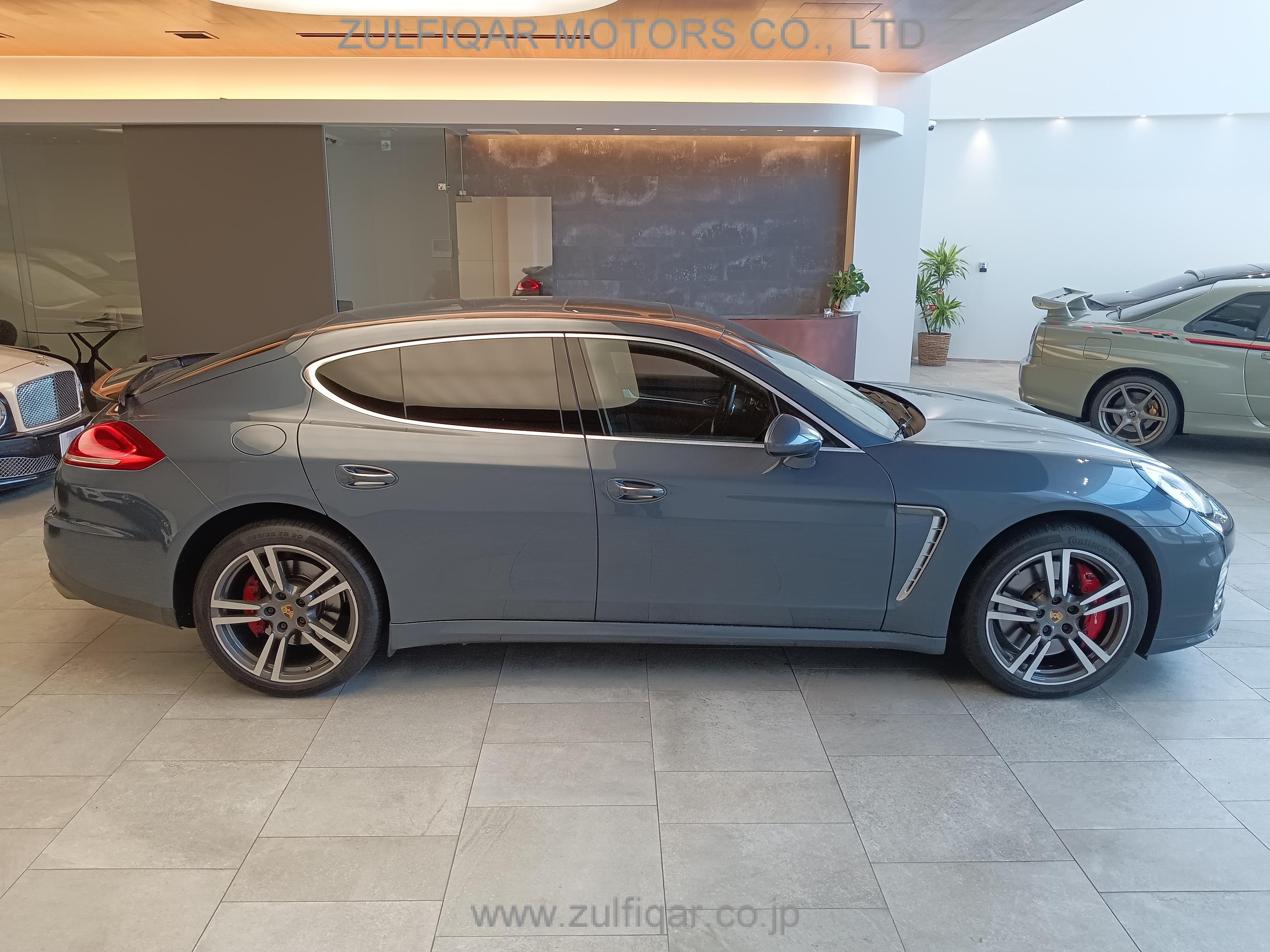 PORSCHE PANAMERA 2014 Image 12