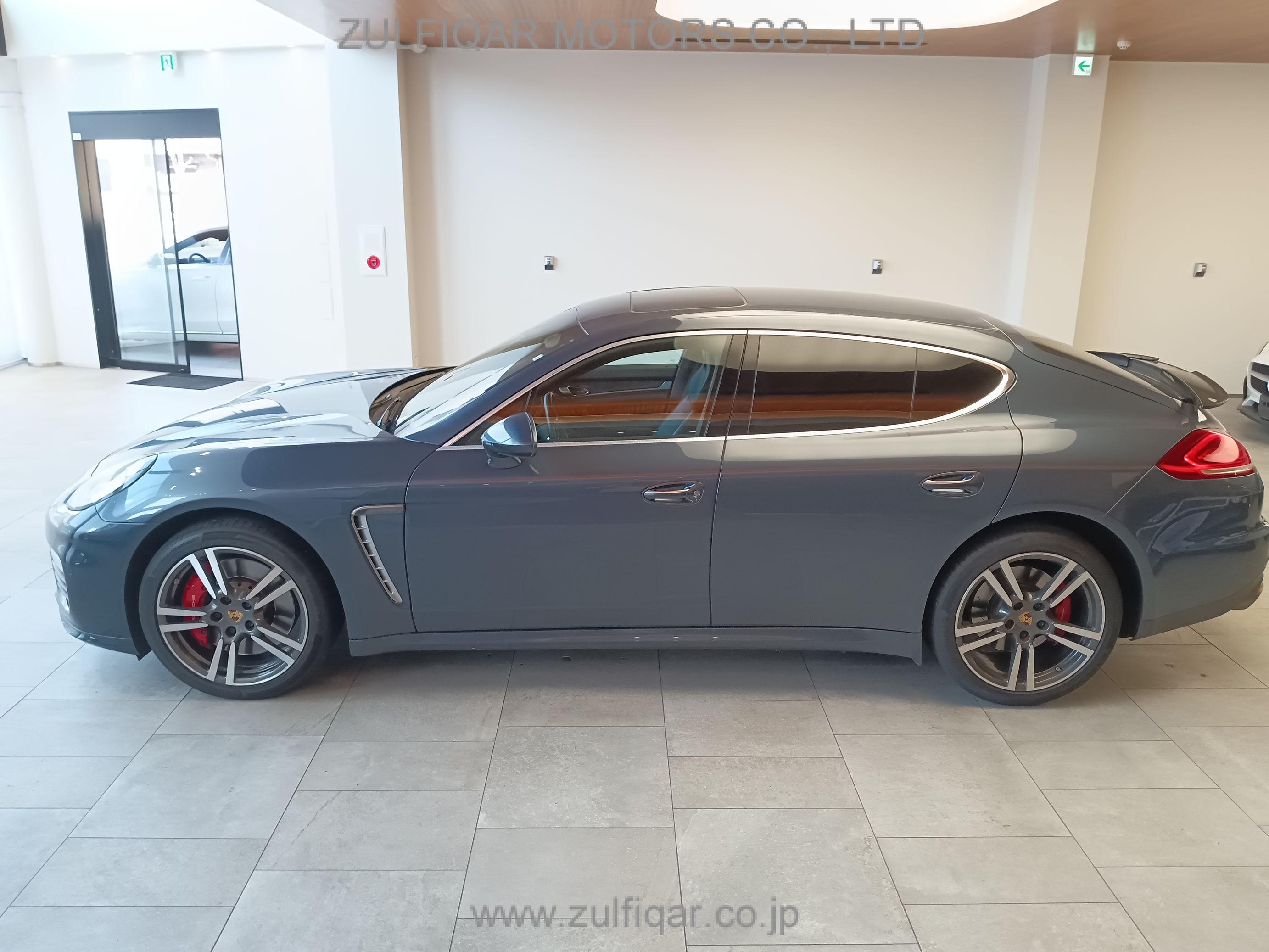 PORSCHE PANAMERA 2014 Image 24