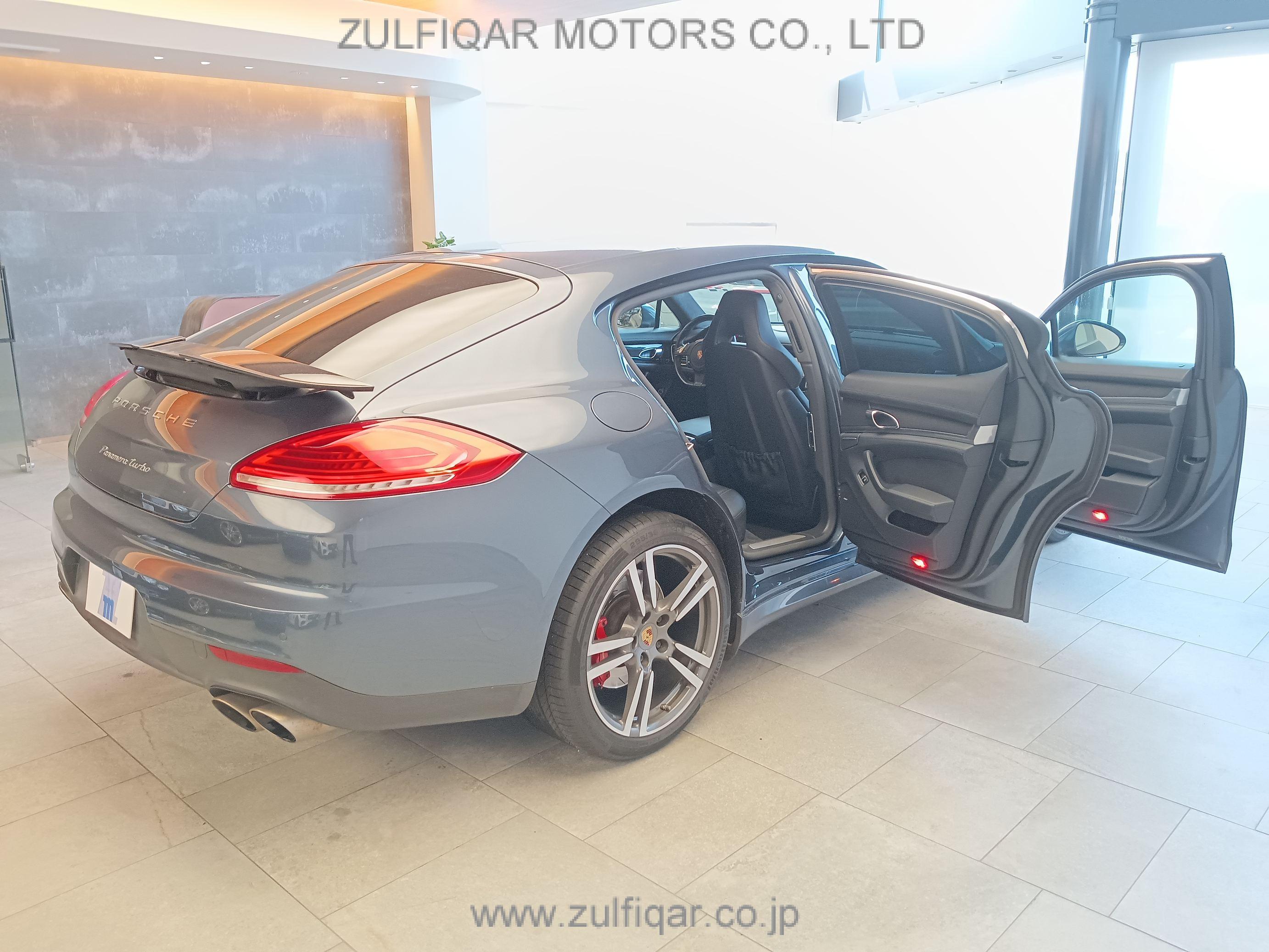 PORSCHE PANAMERA 2014 Image 30