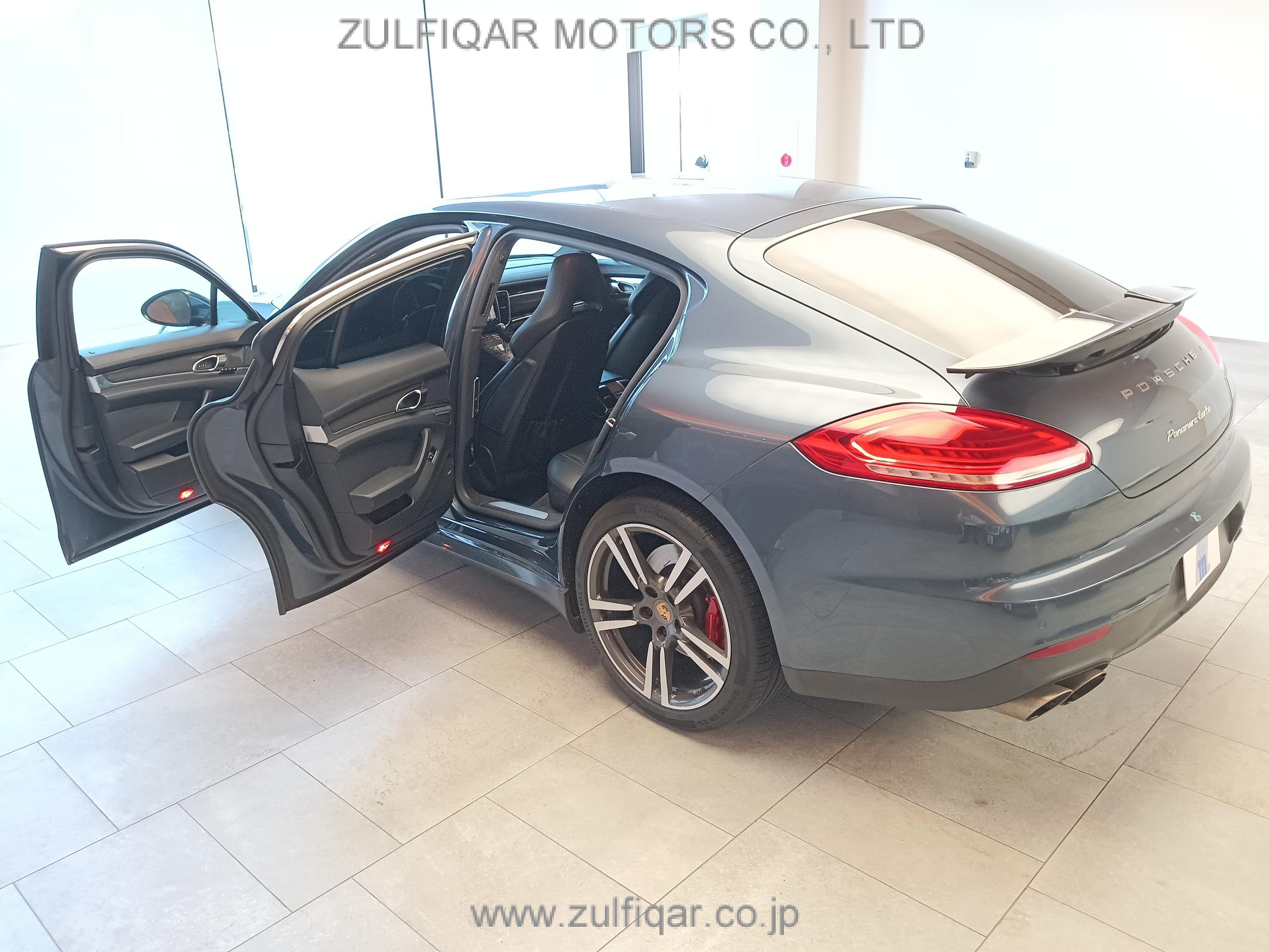 PORSCHE PANAMERA 2014 Image 44