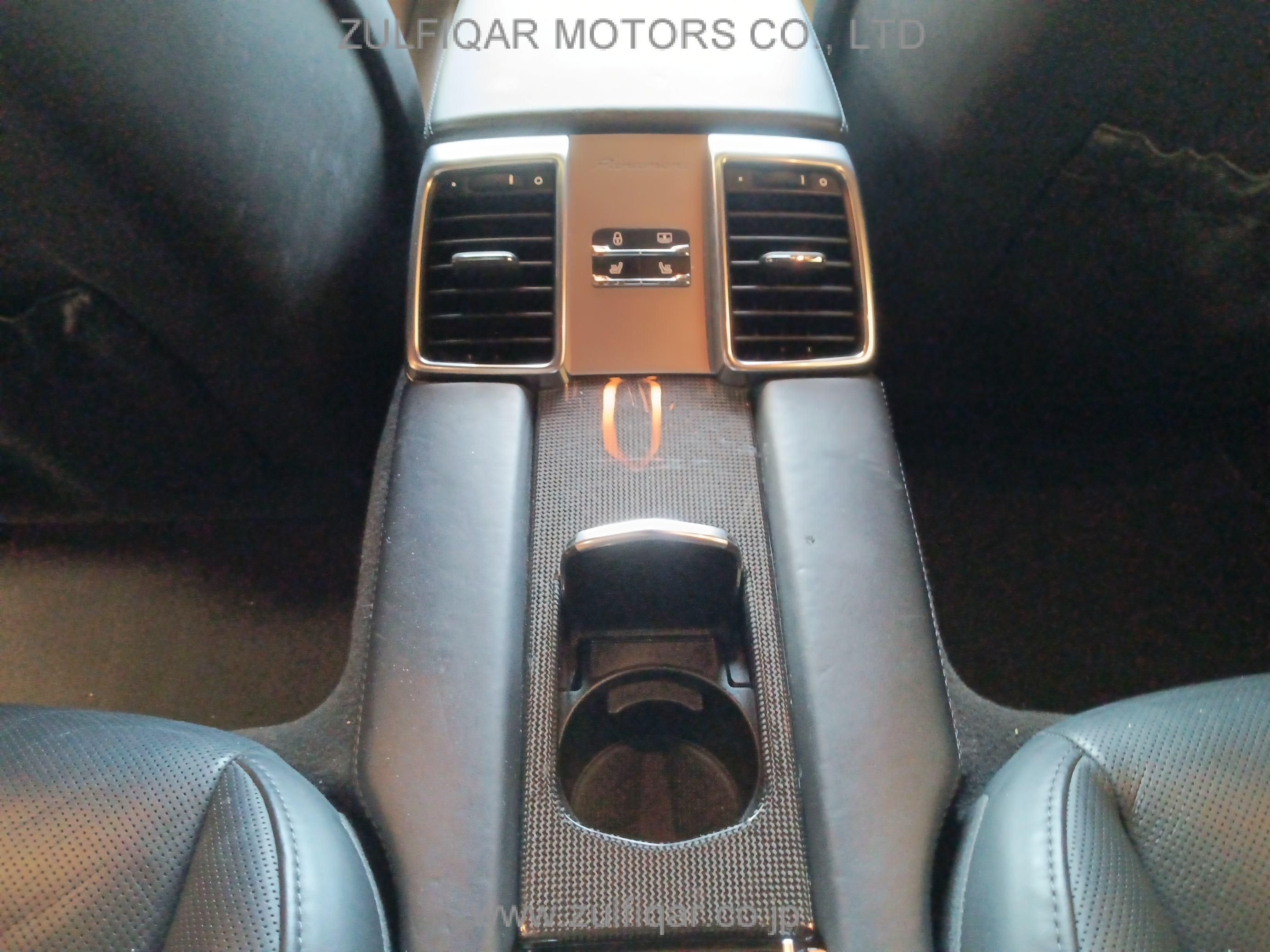 PORSCHE PANAMERA 2014 Image 59