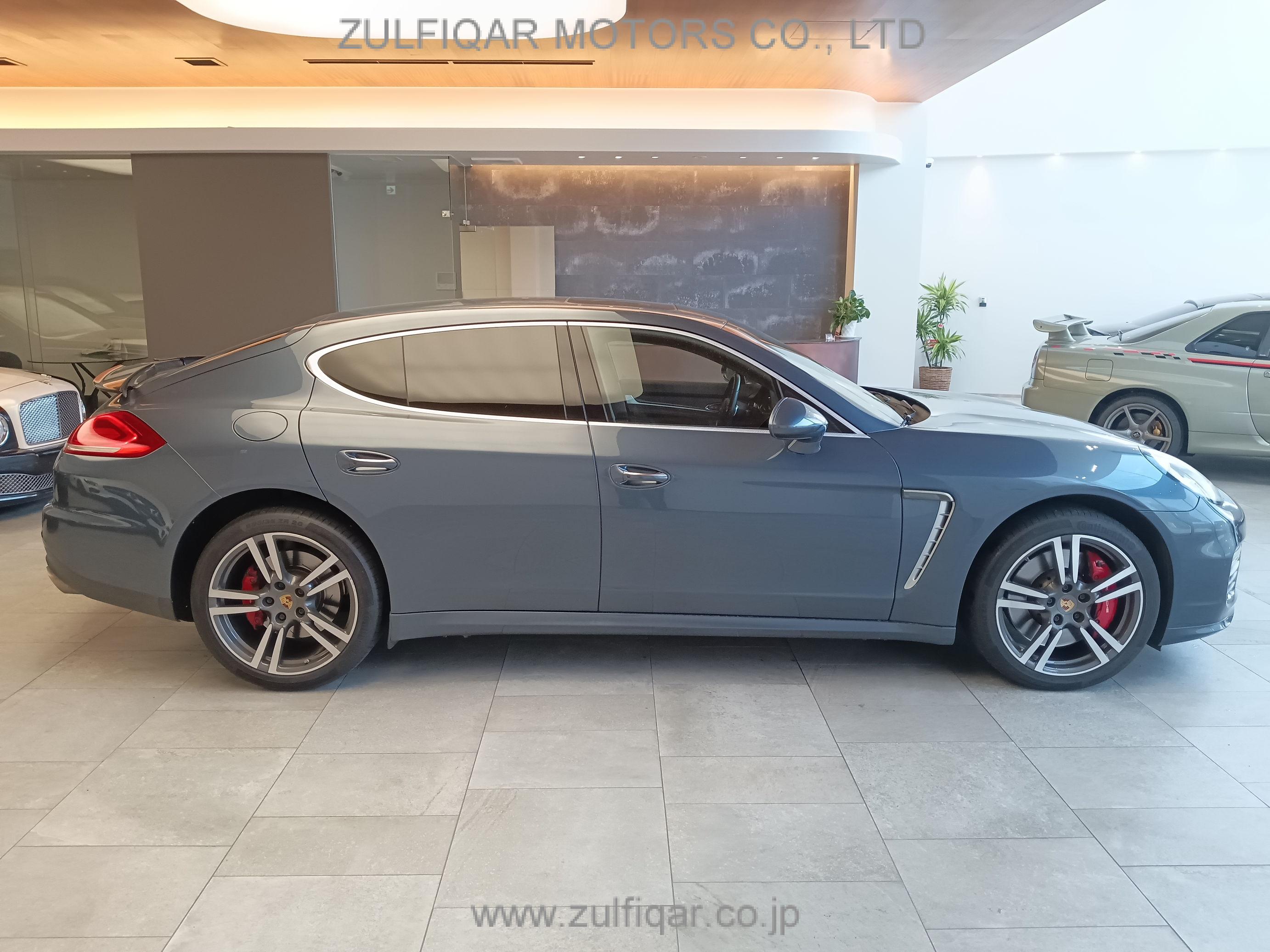 PORSCHE PANAMERA 2014 Image 10