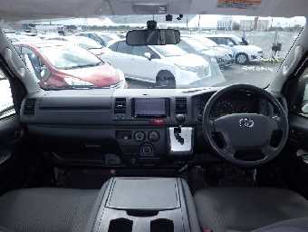 TOYOTA HIACE 2016 Image 16