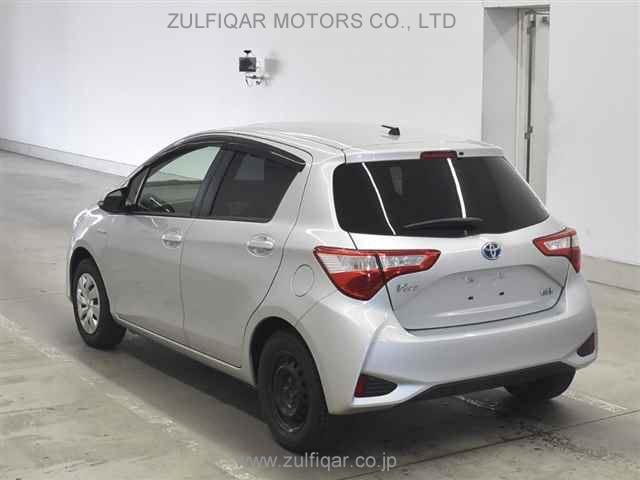 TOYOTA VITZ 2019 Image 2