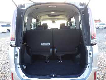 TOYOTA NOAH 2019 Image 20