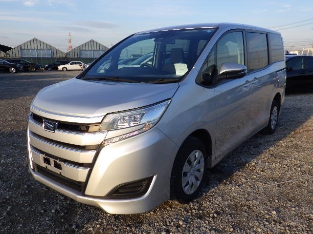 TOYOTA NOAH 2019 Image 31