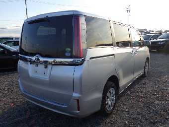 TOYOTA NOAH 2019 Image 26