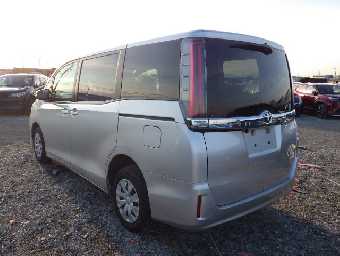 TOYOTA NOAH 2019 Image 27