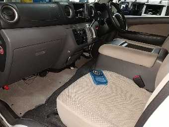 NISSAN NV350 CARAVAN WAGON 2016 Image 5