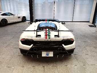 LAMBORGHINI HURACAN 2018 Image 20