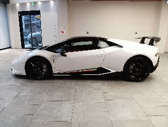 LAMBORGHINI HURACAN 2018 Image 29