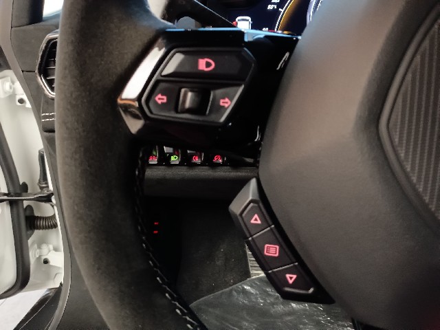 LAMBORGHINI HURACAN 2018 Image 66