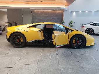 LAMBORGHINI HURACAN 2018 Image 13