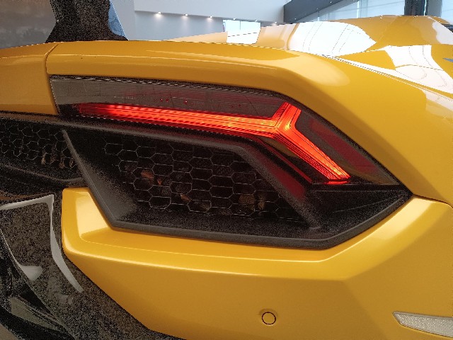 LAMBORGHINI HURACAN 2018 Image 51
