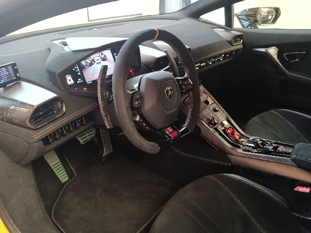 LAMBORGHINI HURACAN 2018 Image 55