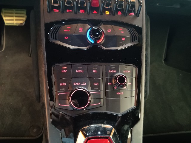 LAMBORGHINI HURACAN 2018 Image 71