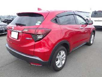HONDA VEZEL 2018 Image 12