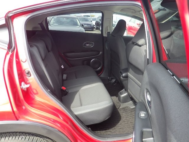 HONDA VEZEL 2018 Image 22