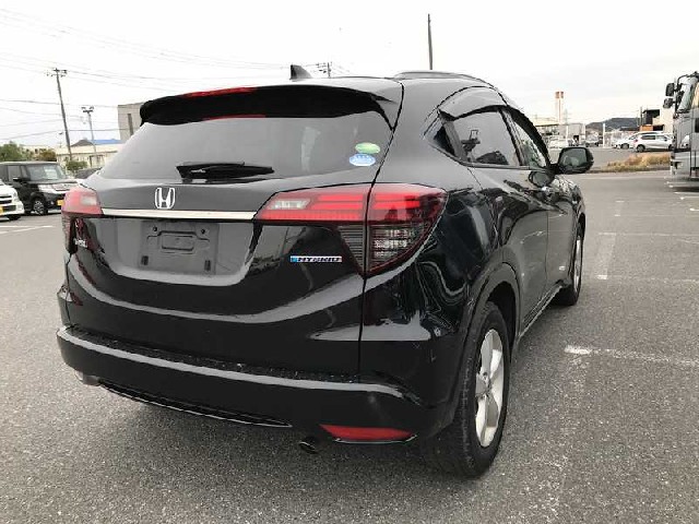 HONDA VEZEL 2018 Image 20
