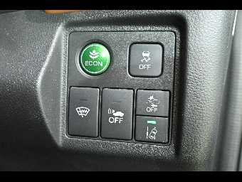 HONDA VEZEL 2018 Image 9