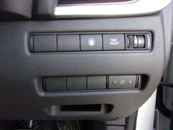 NISSAN X-TRAIL 2023 Image 5