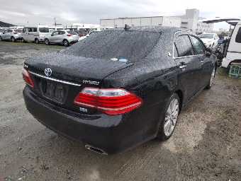 TOYOTA CROWN 2011 Image 3