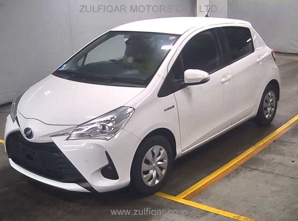 TOYOTA VITZ 2019 Image 4