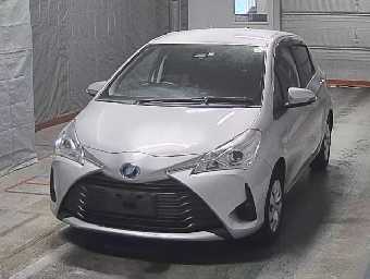 TOYOTA VITZ 2019 Image 1