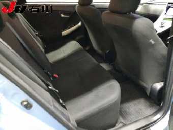 TOYOTA PRIUS 2015 Image 7