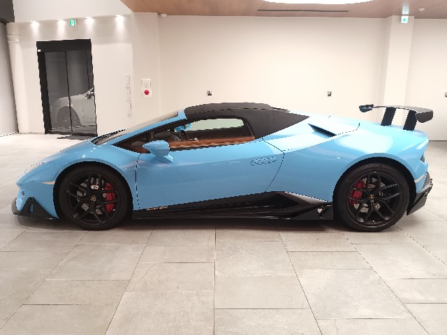 LAMBORGHINI HURACAN 2019 Image 40