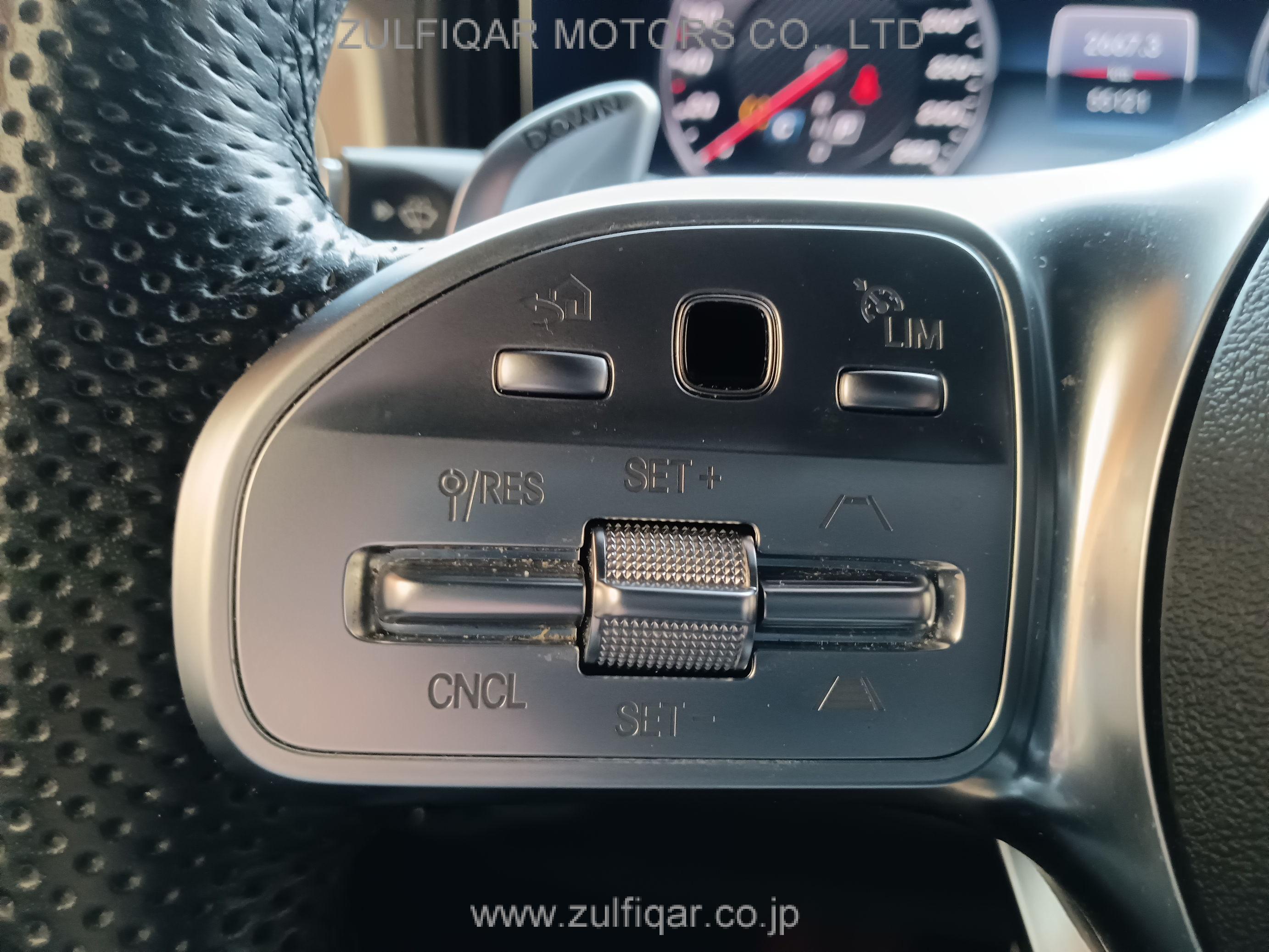 MERCEDES AMG G CLASS 2019 Image 73