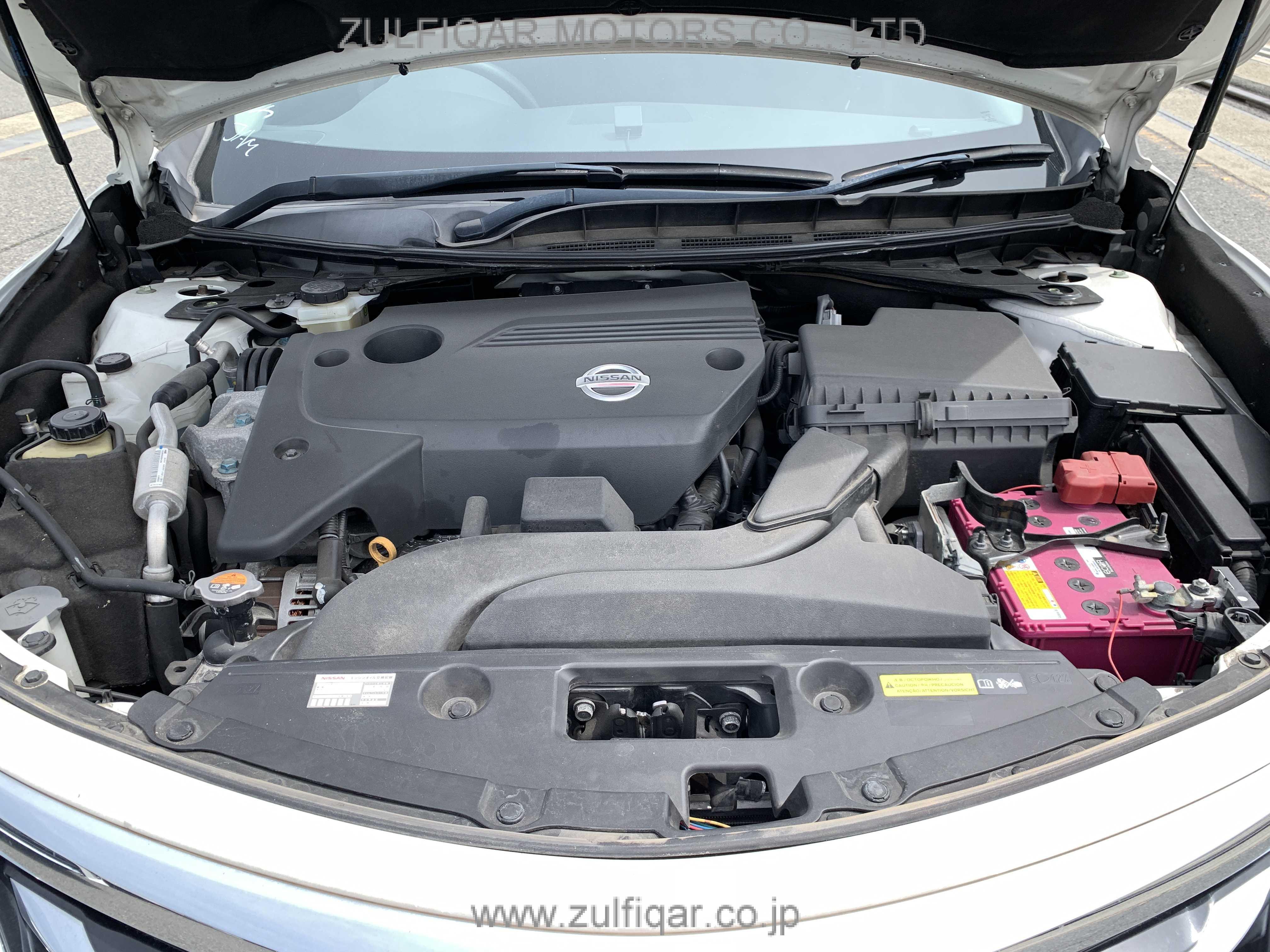 NISSAN TEANA 2018 Image 24