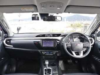 TOYOTA HILUX 2022 Image 4