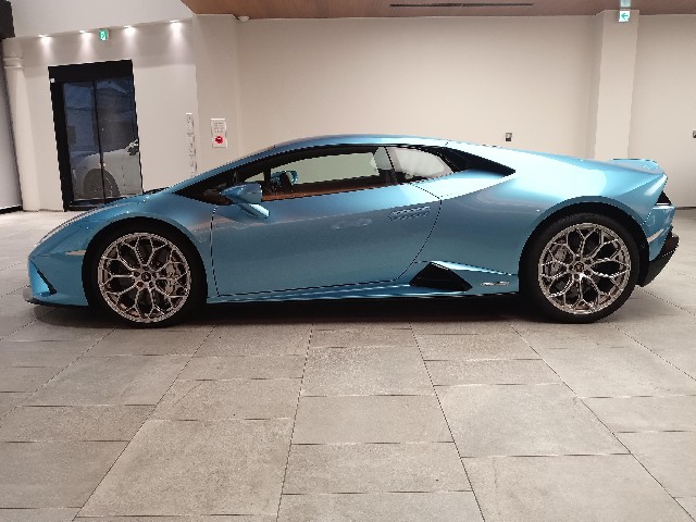 LAMBORGHINI HURACAN 2021 Image 40