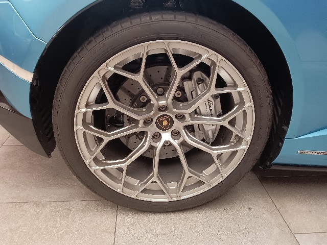 LAMBORGHINI HURACAN 2021 Image 45