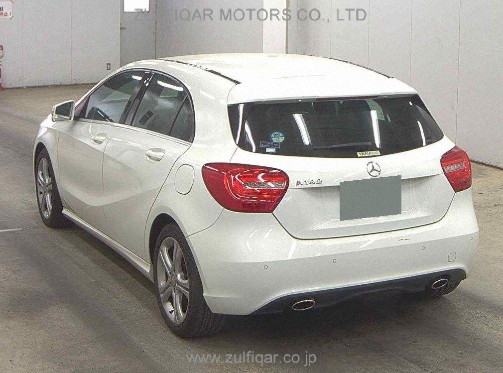 MERCEDES BENZ A CLASS 2013 Image 2