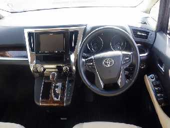 TOYOTA ALPHARD 2020 Image 10