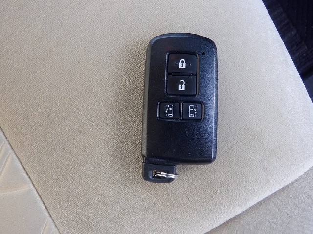 TOYOTA ALPHARD 2020 Image 20