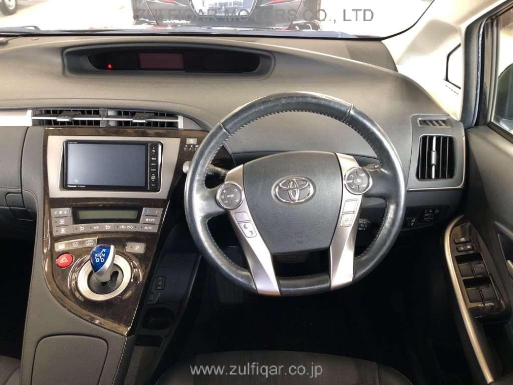 TOYOTA PRIUS PHV 2014 Image 6