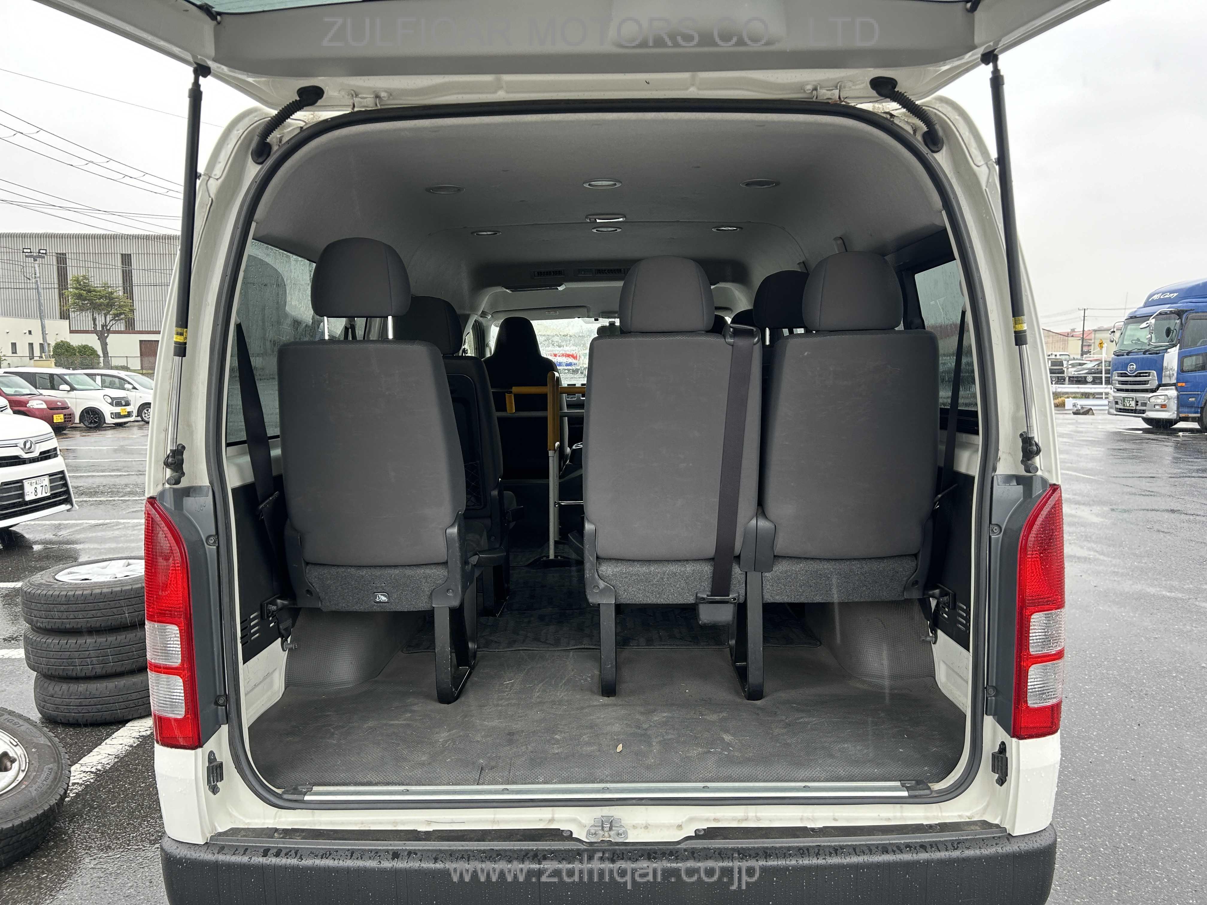 TOYOTA HIACE WAGON 2017 Image 25